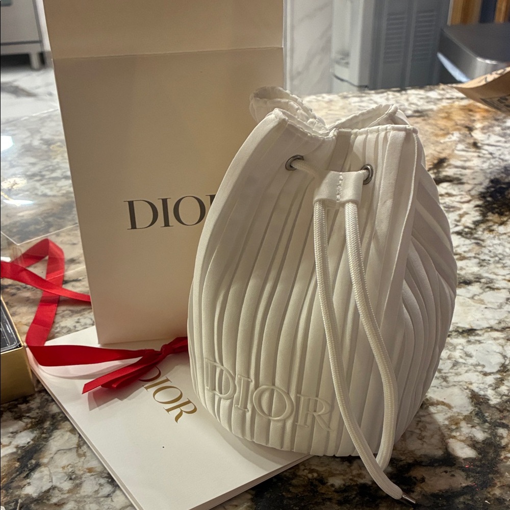 New with box! Dior makeup bag, box, ribbon, receipt envelope